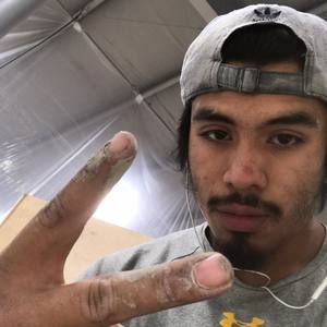 Meet your Posher, Issac